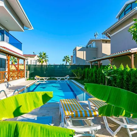 Paradise Town Sillyon Villa *